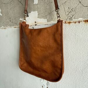 Ah Dorned Crossbody Bag Vegan Leather Camel Brown Minimalist Everyday Purse